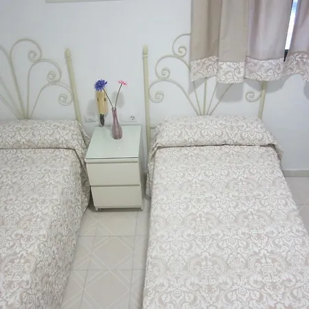 Avenida Casa de hóspedes 3*