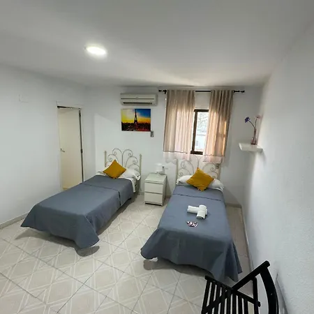 Pensjonat Avenida 3*