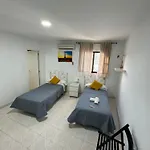 Guest house Avenida 3*